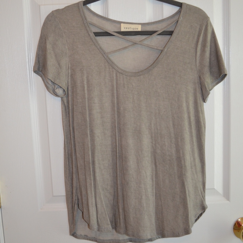 Criss-Cross Scoop Top